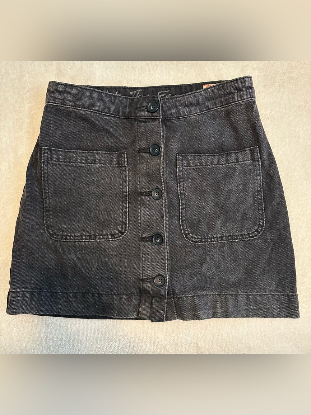 Free People We The Free Black Denim Jean Button Front Skirt Sz 25 Super High Ris